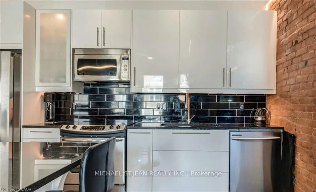 Photo 14 of Unit 2, 12 West Avenue N, Hamilton, Landsdale — HOMEH