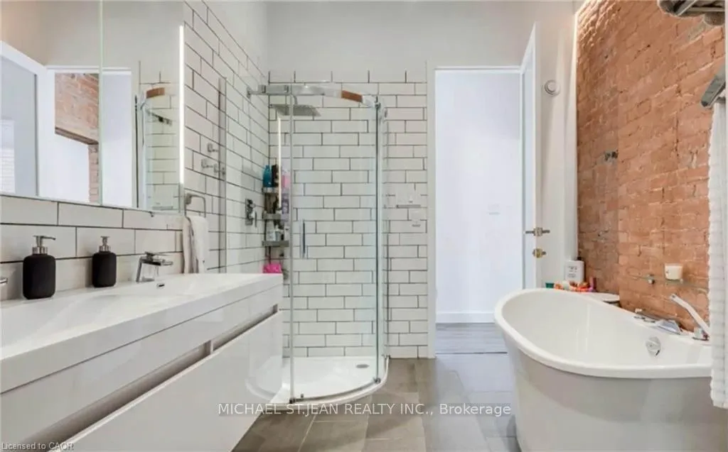 Photo 18 of Unit 2, 12 West Avenue N, Hamilton, Landsdale — HOMEH