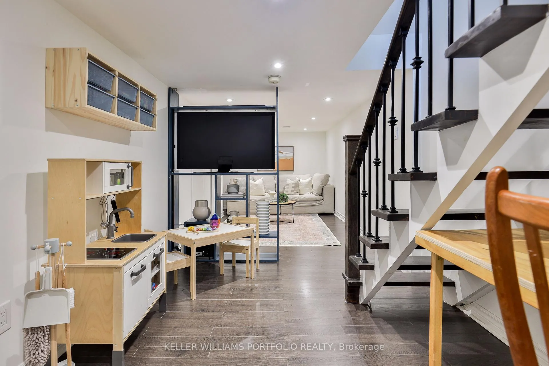 Photo 22 of 63 Hounslow Heath Road, Toronto, Weston-Pellam Park — HOMEH
