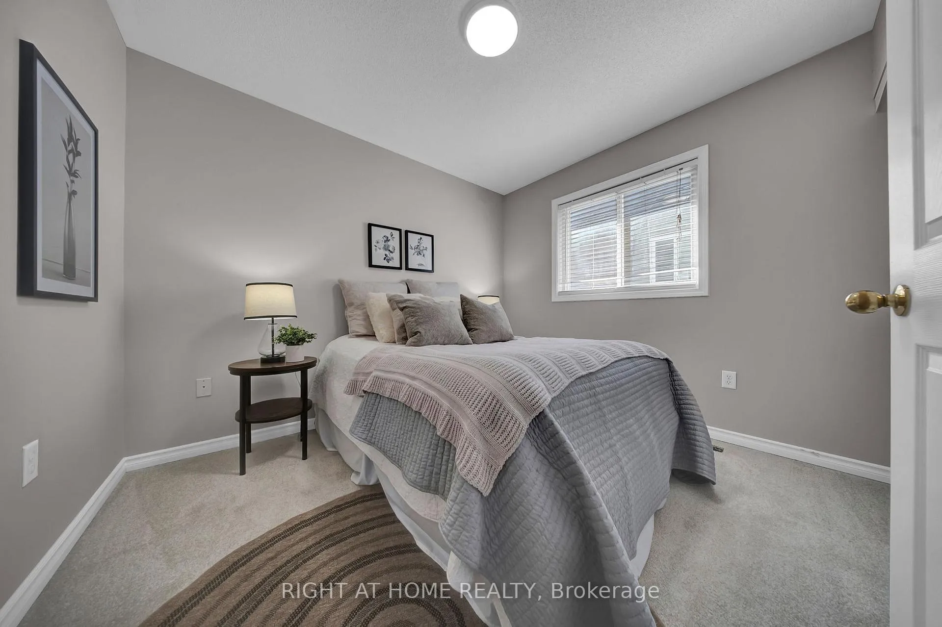 Photo 21 of 131 William Cowles Drive, Clarington, Bowmanville — HOMEH