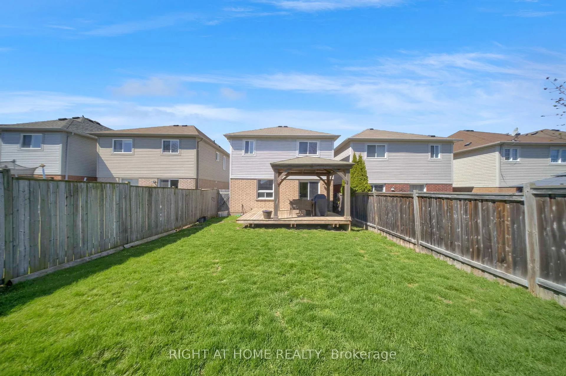 Photo 30 of 131 William Cowles Drive, Clarington, Bowmanville — HOMEH