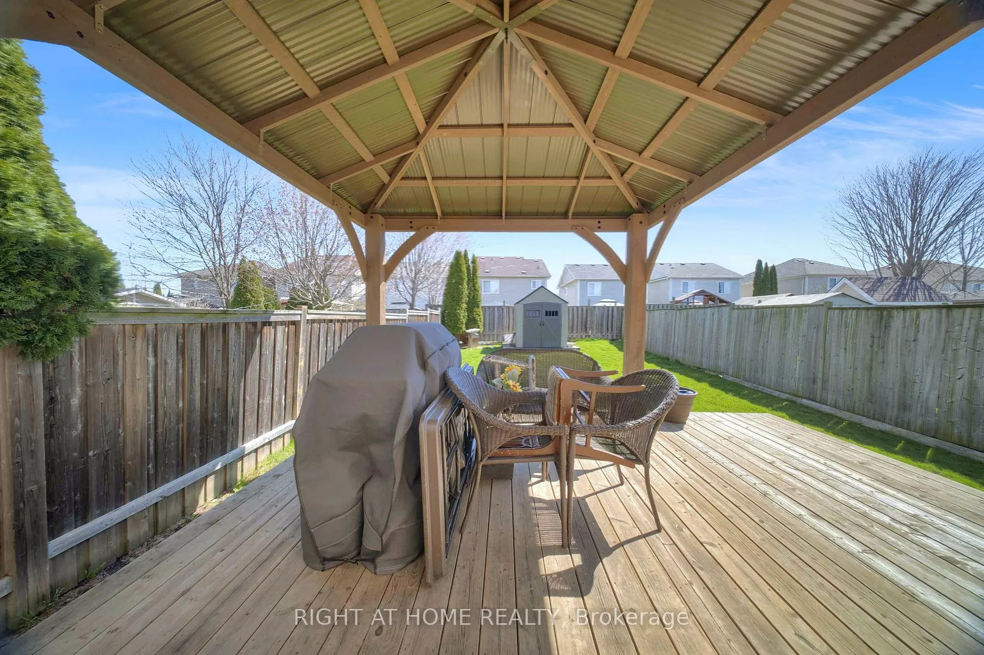 Photo 31 of 131 William Cowles Drive, Clarington, Bowmanville — HOMEH