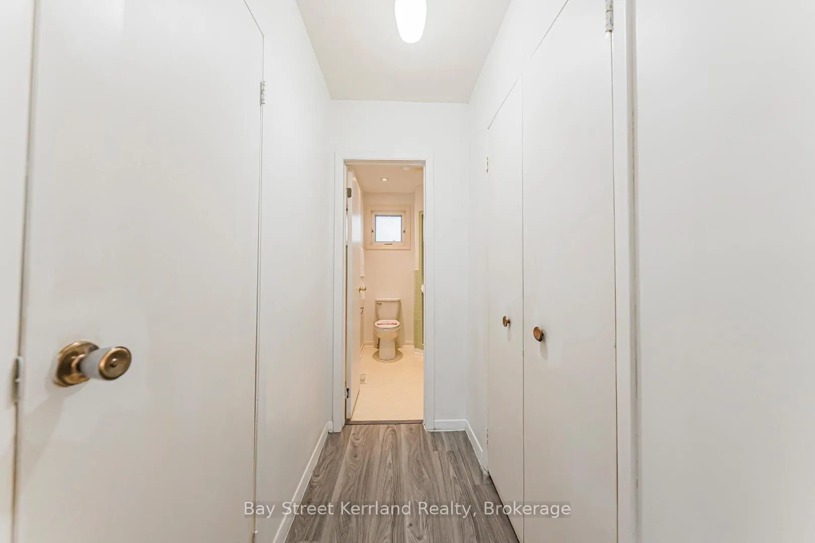 Photo 19 of 2393 Main Level -SPEYSIDE Drive, Mississauga, Sheridan — HOMEH