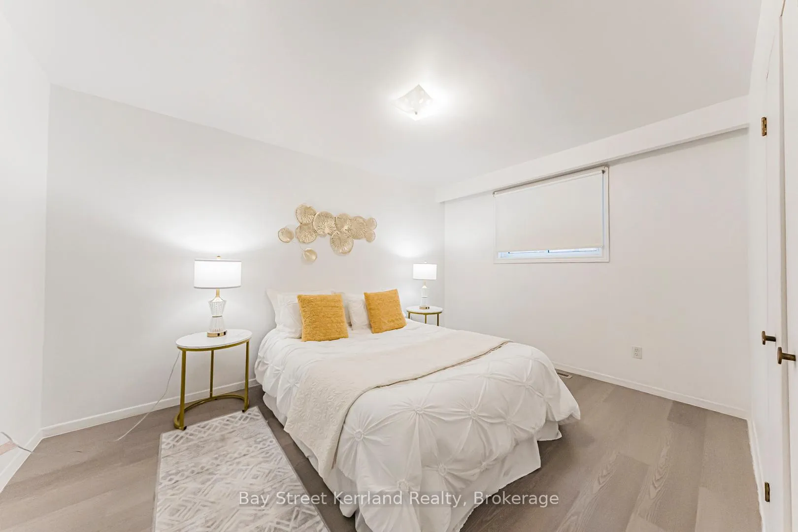 Photo 23 of 2393 Main Level -SPEYSIDE Drive, Mississauga, Sheridan — HOMEH