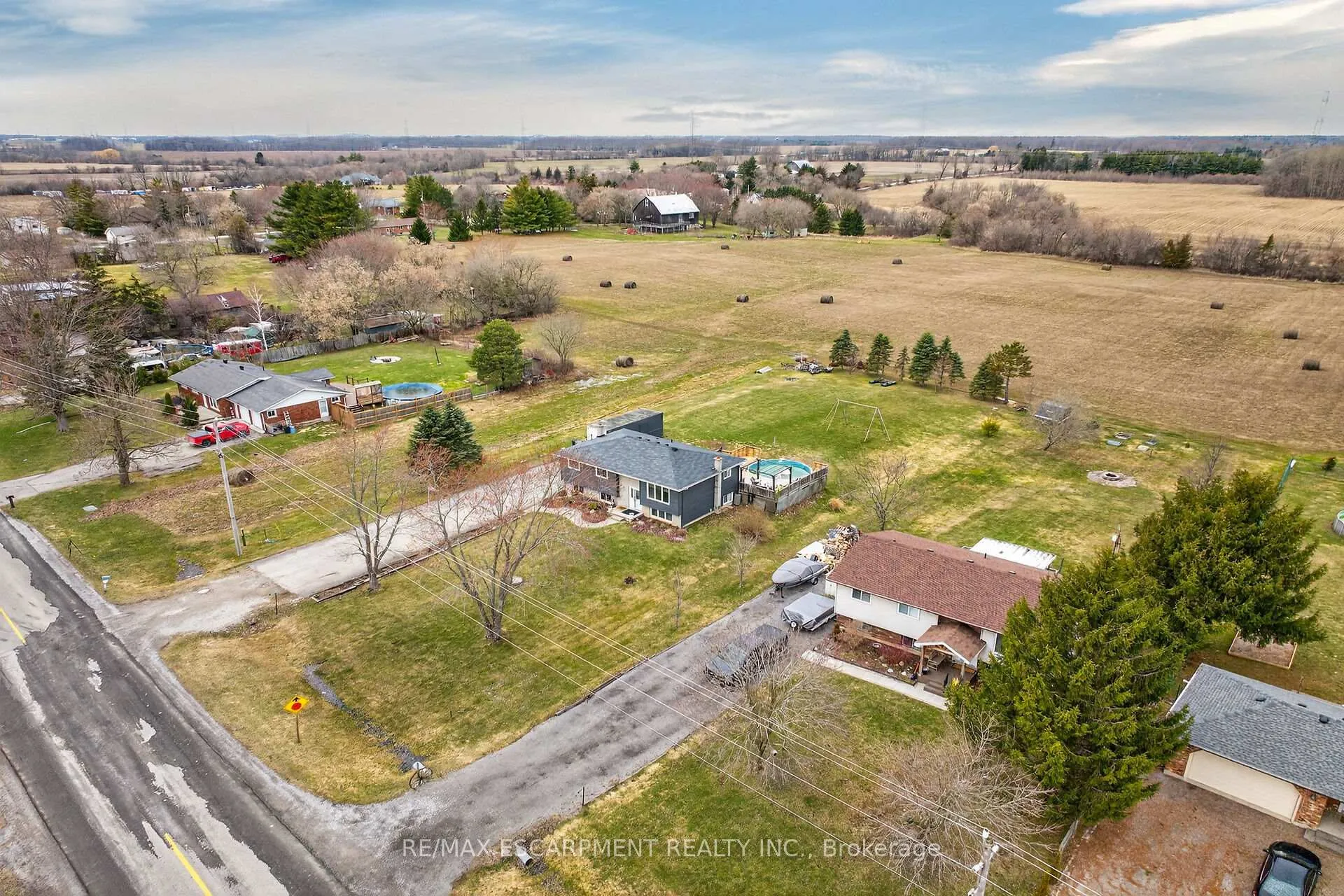 Photo 5 of 1481 Norfolk County Rd 19 E, Norfolk, Bealton — HOMEH