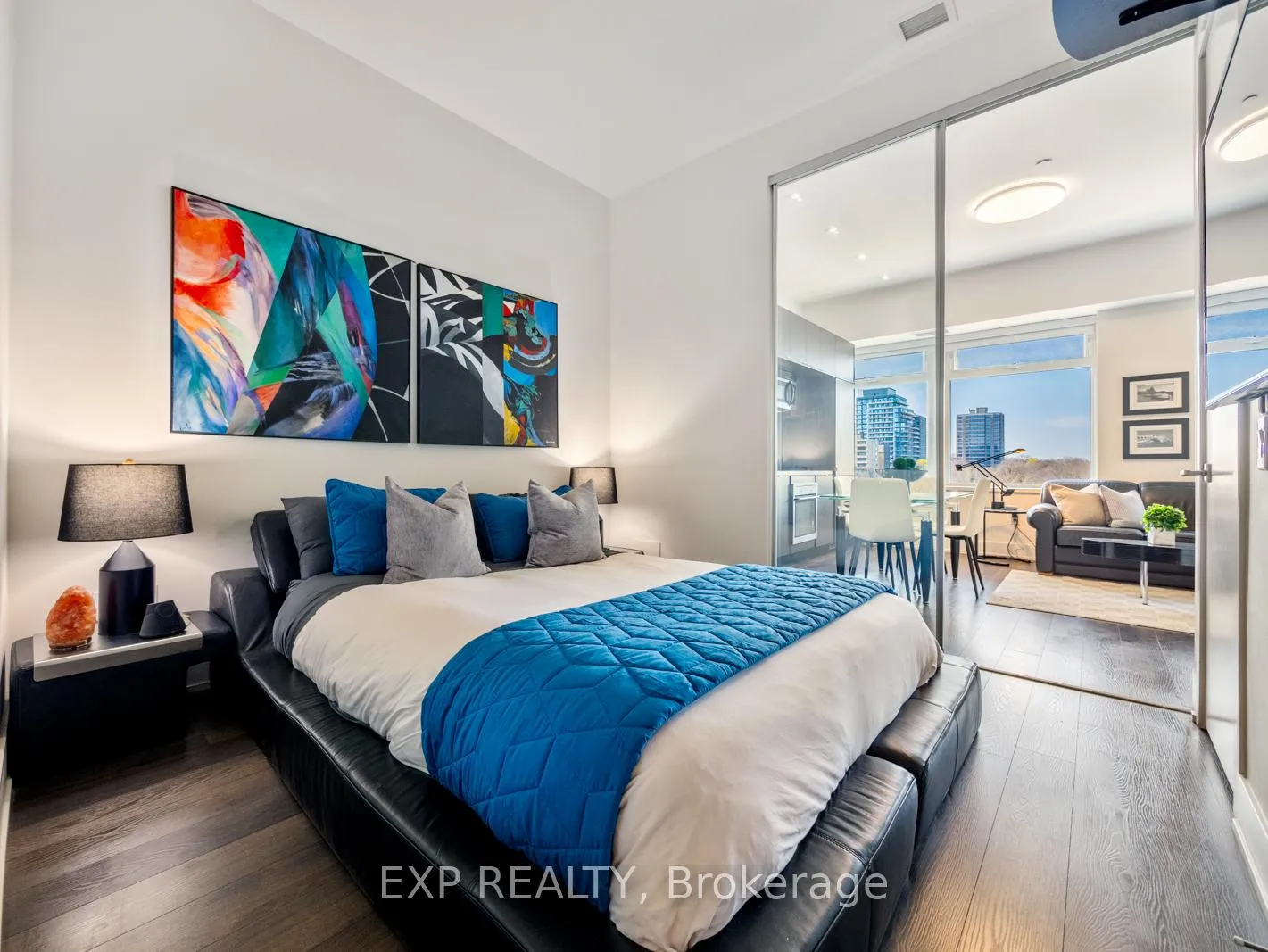 Photo 25 of Unit 624, 111 St Clair Avenue W, Toronto, Yonge-St. Clair — HOMEH