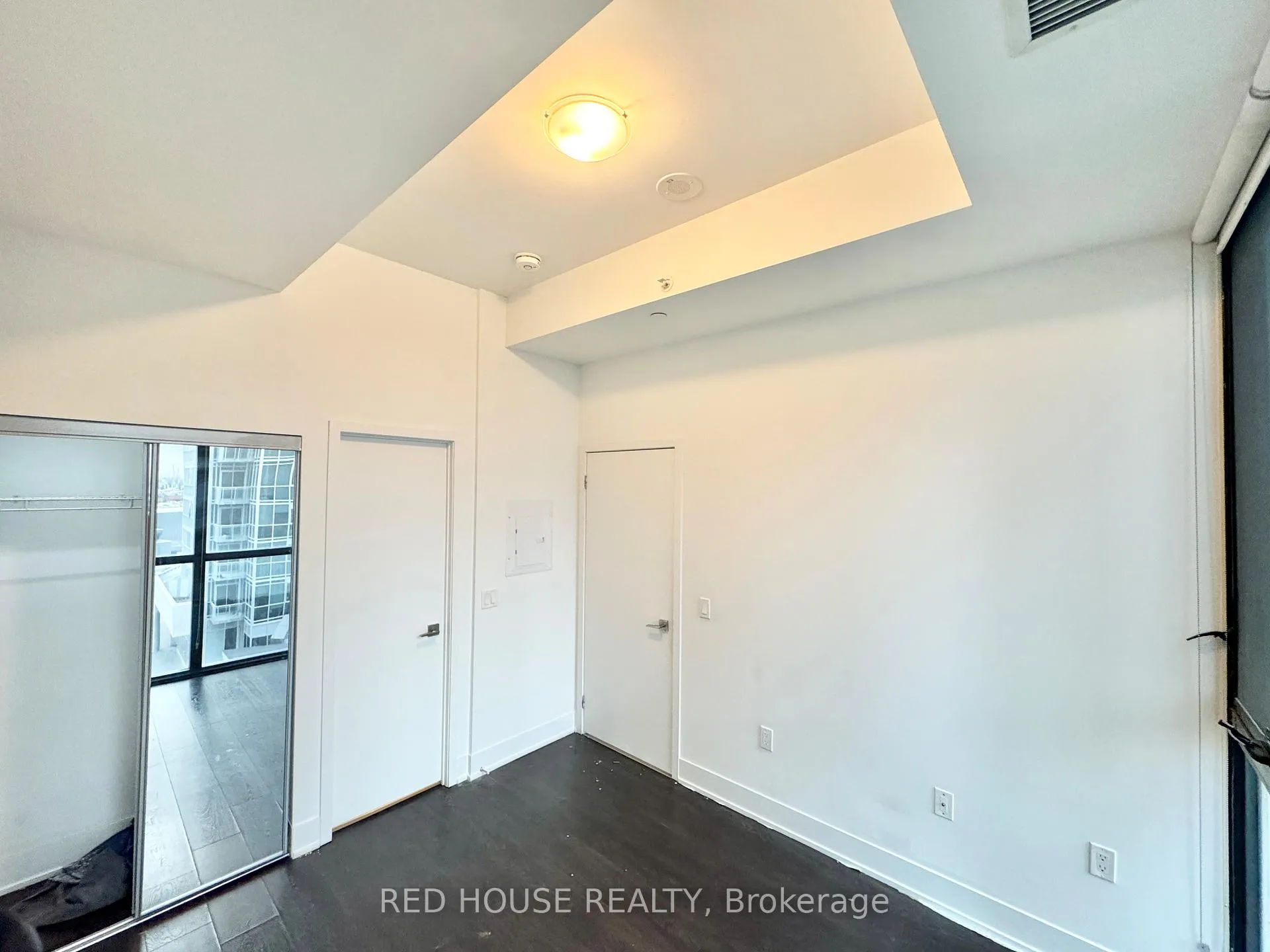 Photo 10 of Unit 519, 2916 Highway 7, Vaughan, Concord — HOMEH