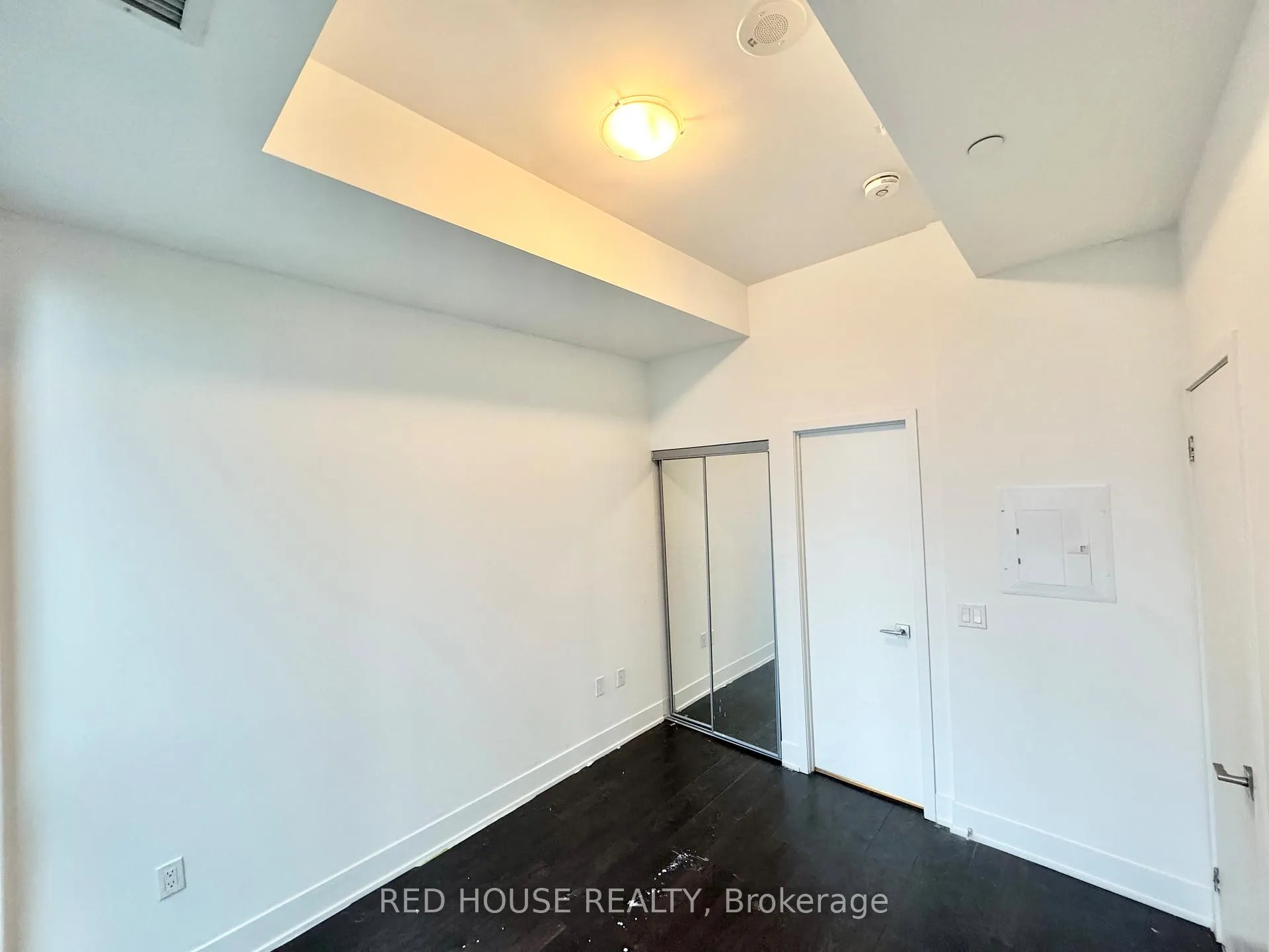 Photo 11 of Unit 519, 2916 Highway 7, Vaughan, Concord — HOMEH