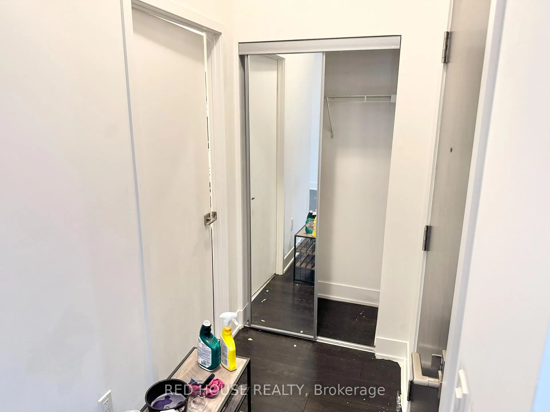 Photo 16 of Unit 519, 2916 Highway 7, Vaughan, Concord — HOMEH