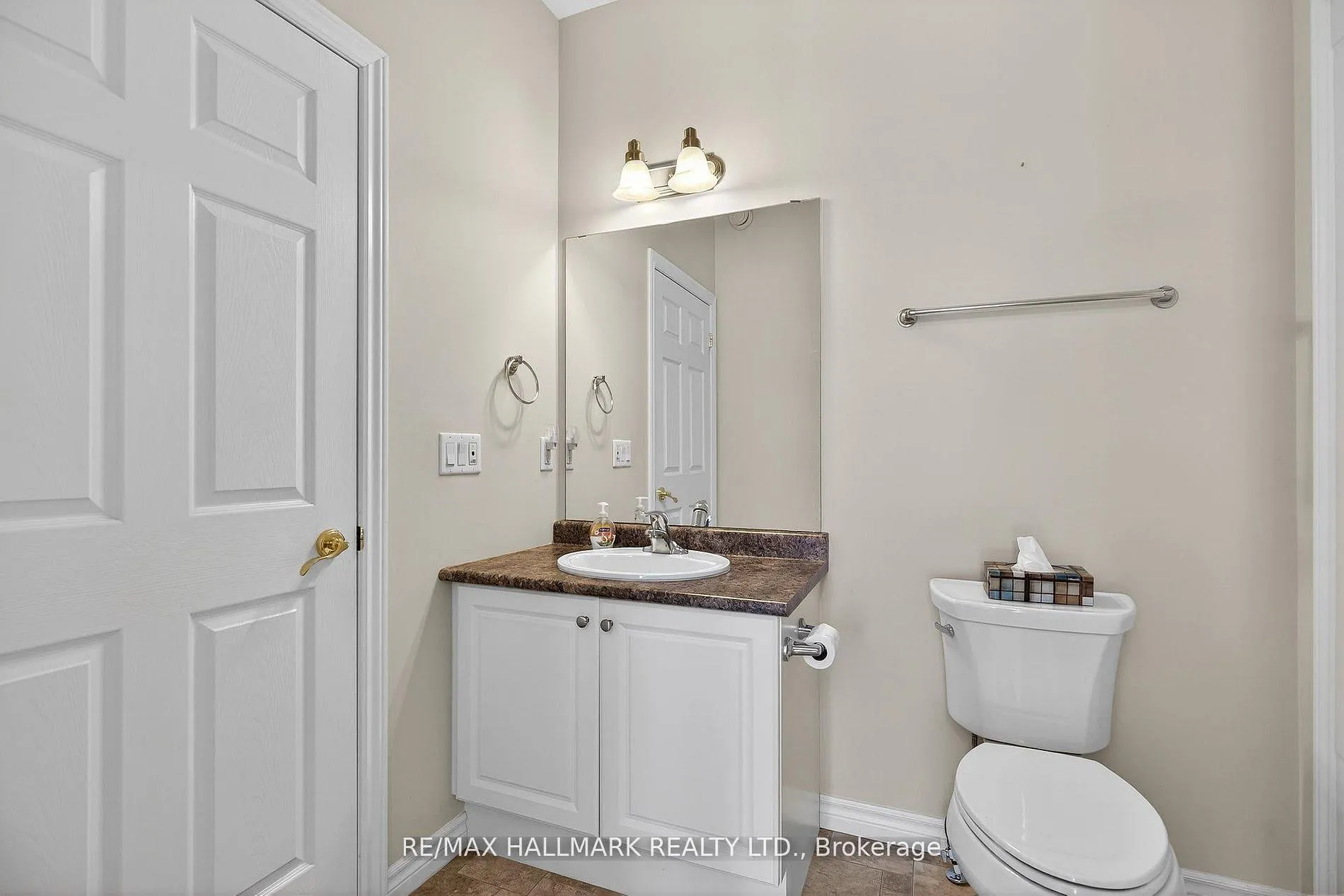 Photo 20 of Unit 105, 86 Village Crescent, Peterborough, Otonabee Ward 1 — HOMEH