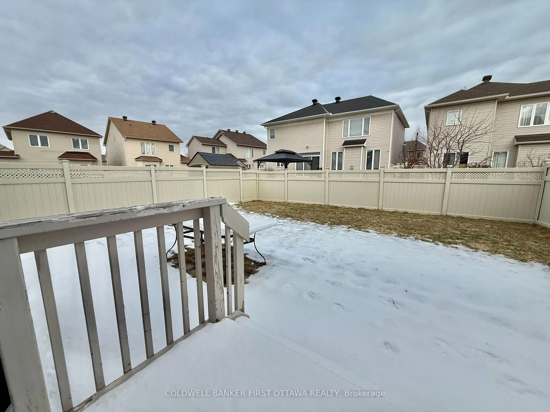 Photo 15 of 805 Taradale Drive, Ottawa, Barrhaven - Strandherd — HOMEH