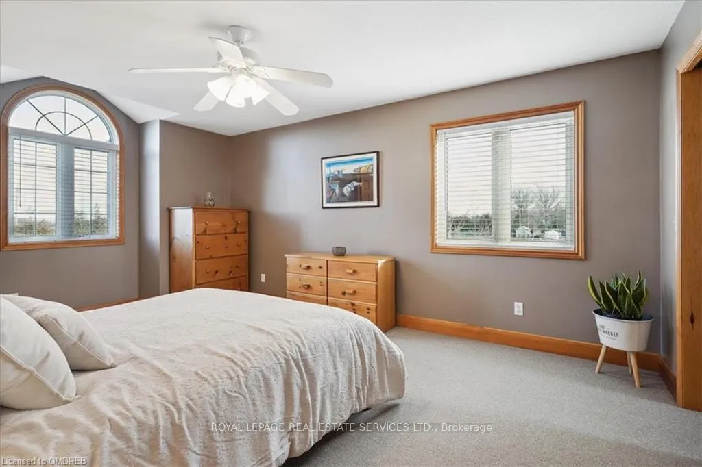 Photo 47 of 3680 Campden Road, Lincoln, Beamsville — HOMEH