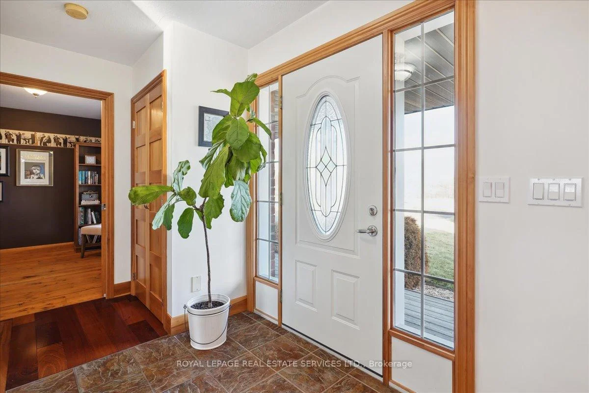 Photo 24 of 3680 Campden Road, Lincoln, Beamsville — HOMEH
