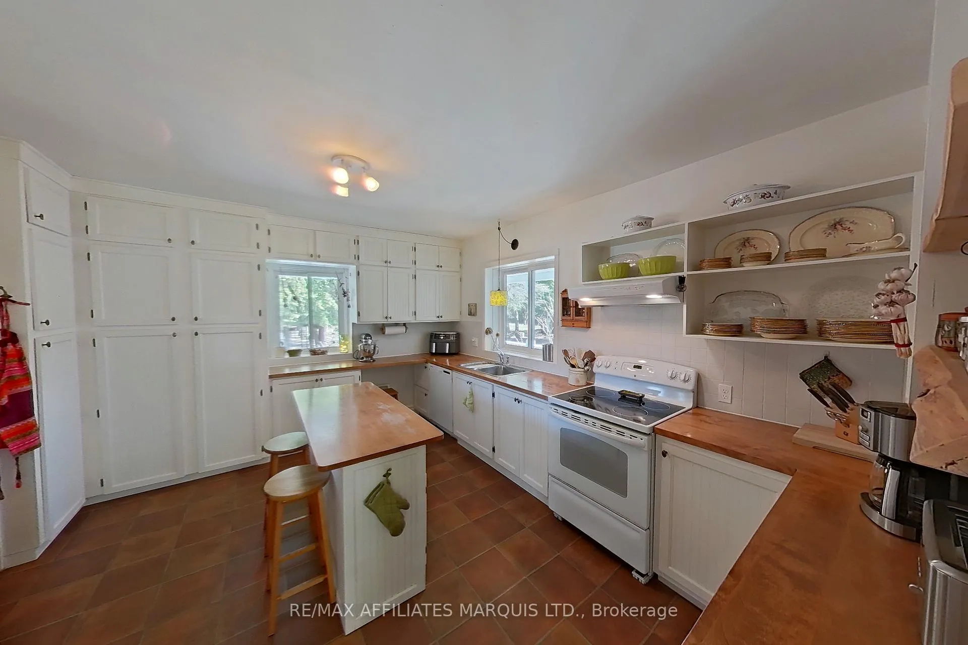 Photo 12 of 19168 Kenyon Conc 1 Road, North Glengarry, North Glengarry (Kenyon) Twp — HOMEH