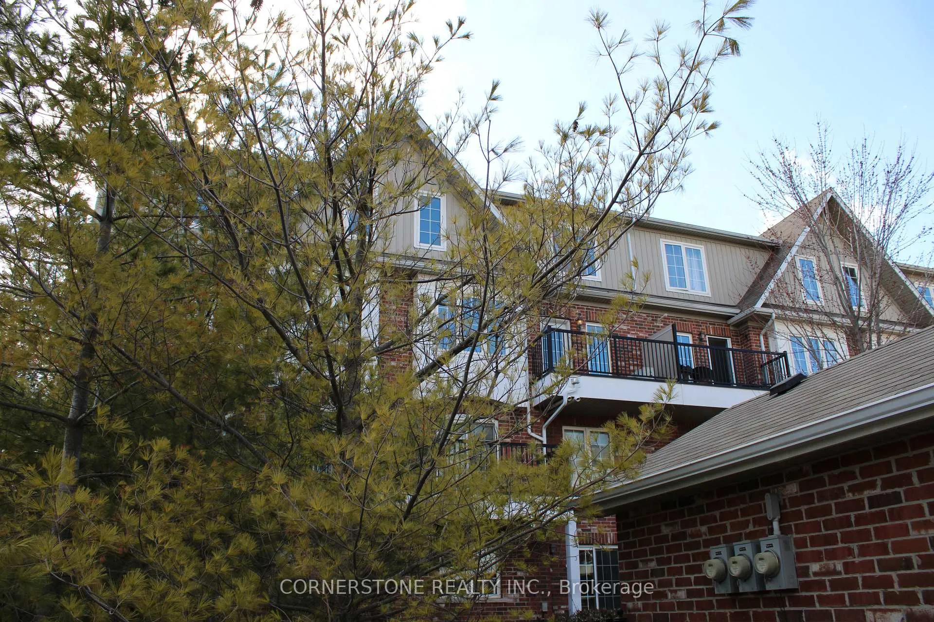 Photo 3 of Unit 25, 5 Armstrong Street, Orangeville — HOMEH