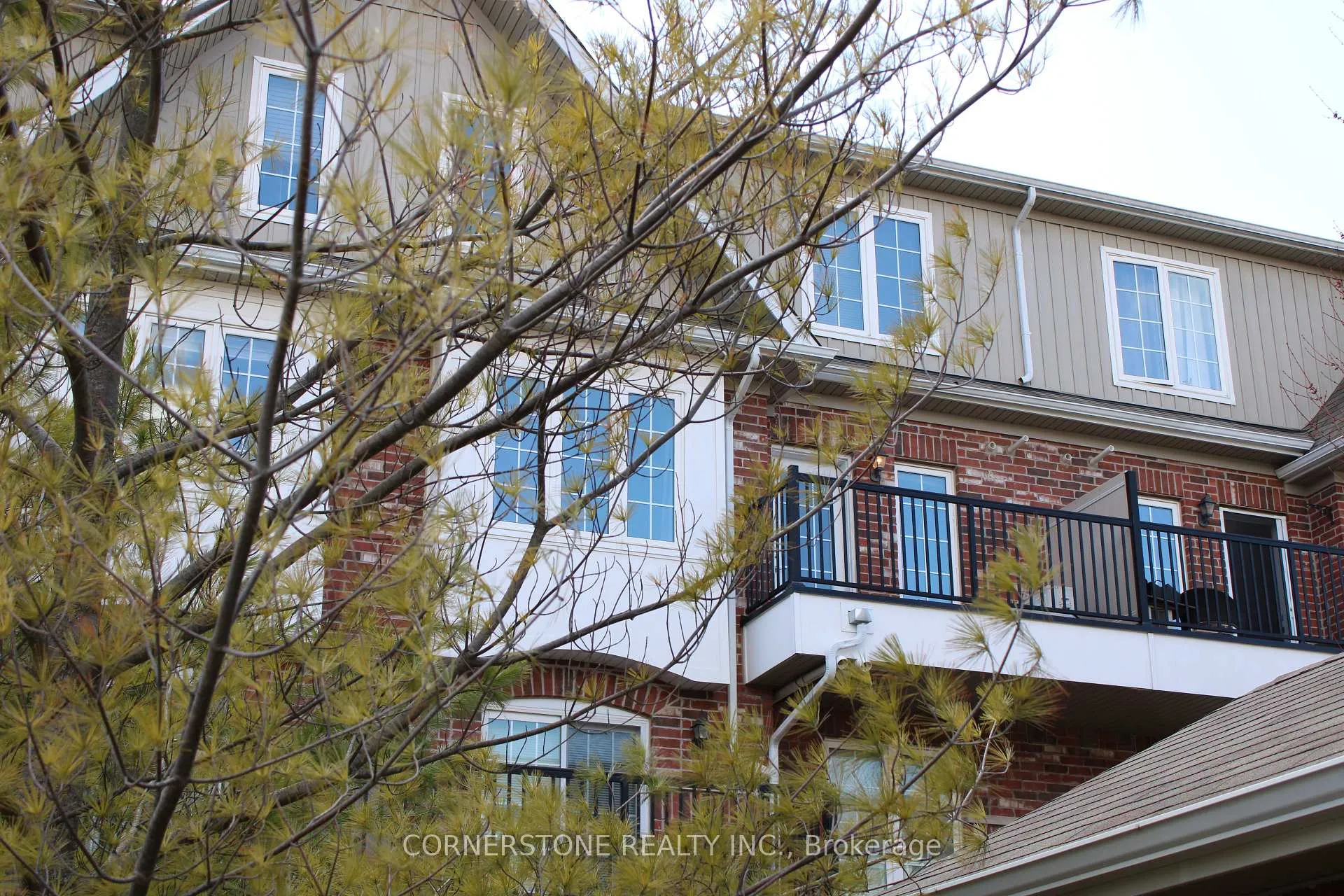 Photo 4 of Unit 25, 5 Armstrong Street, Orangeville — HOMEH