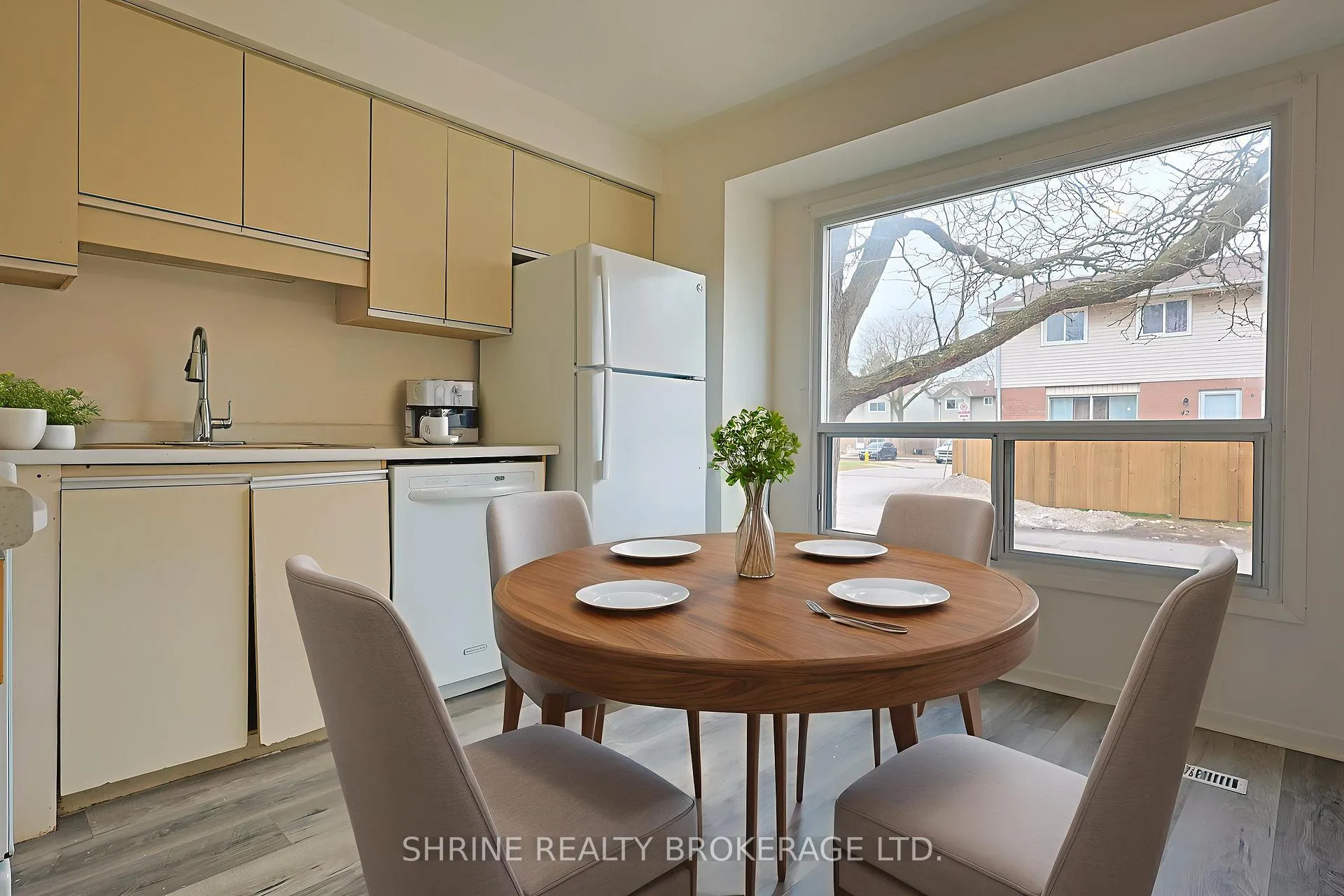 Photo 3 of Unit 51, 595 Third Street, London, East H — HOMEH