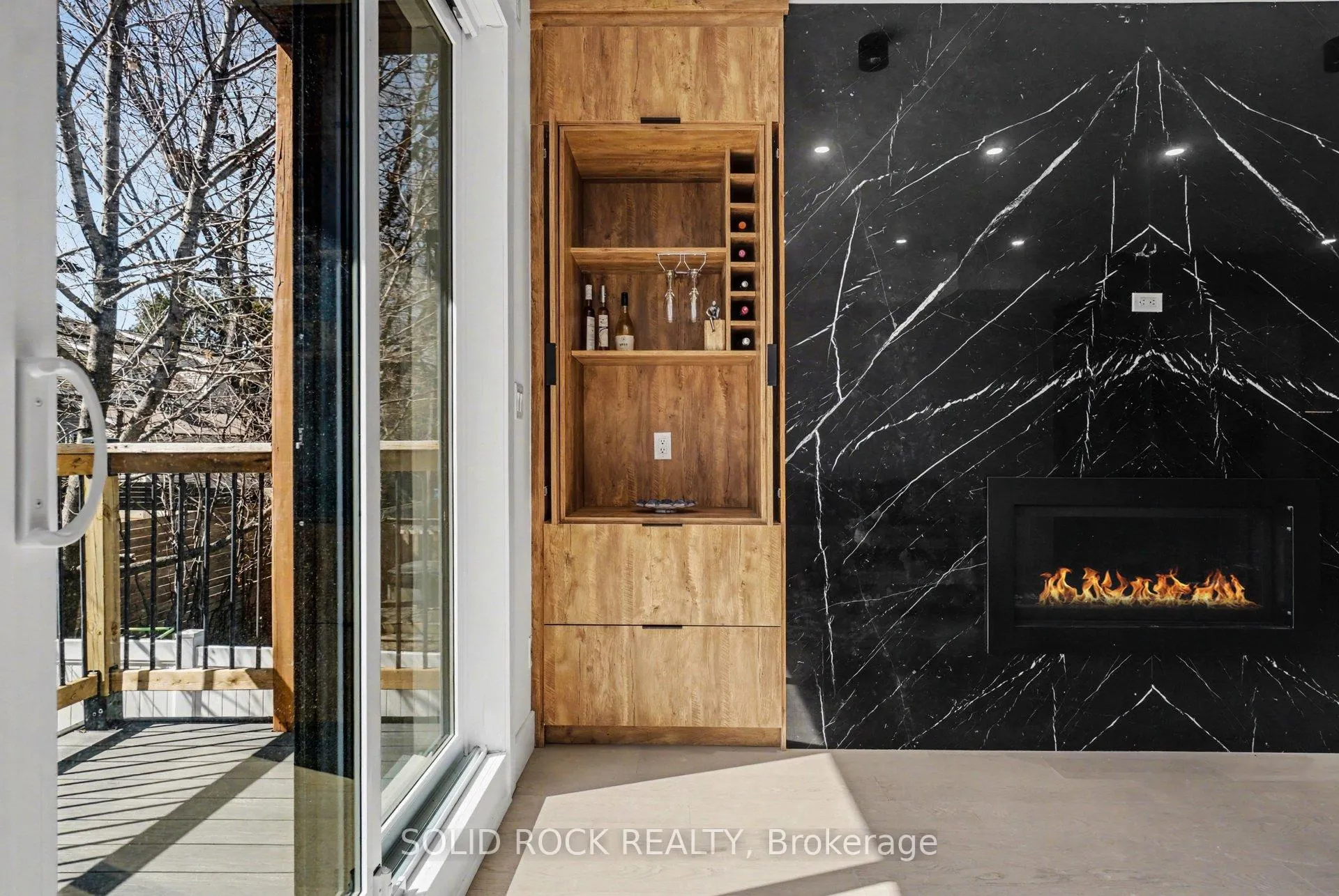 Photo 16 of 826 Alpine Avenue, Ottawa, Queensway Terrace North — HOMEH