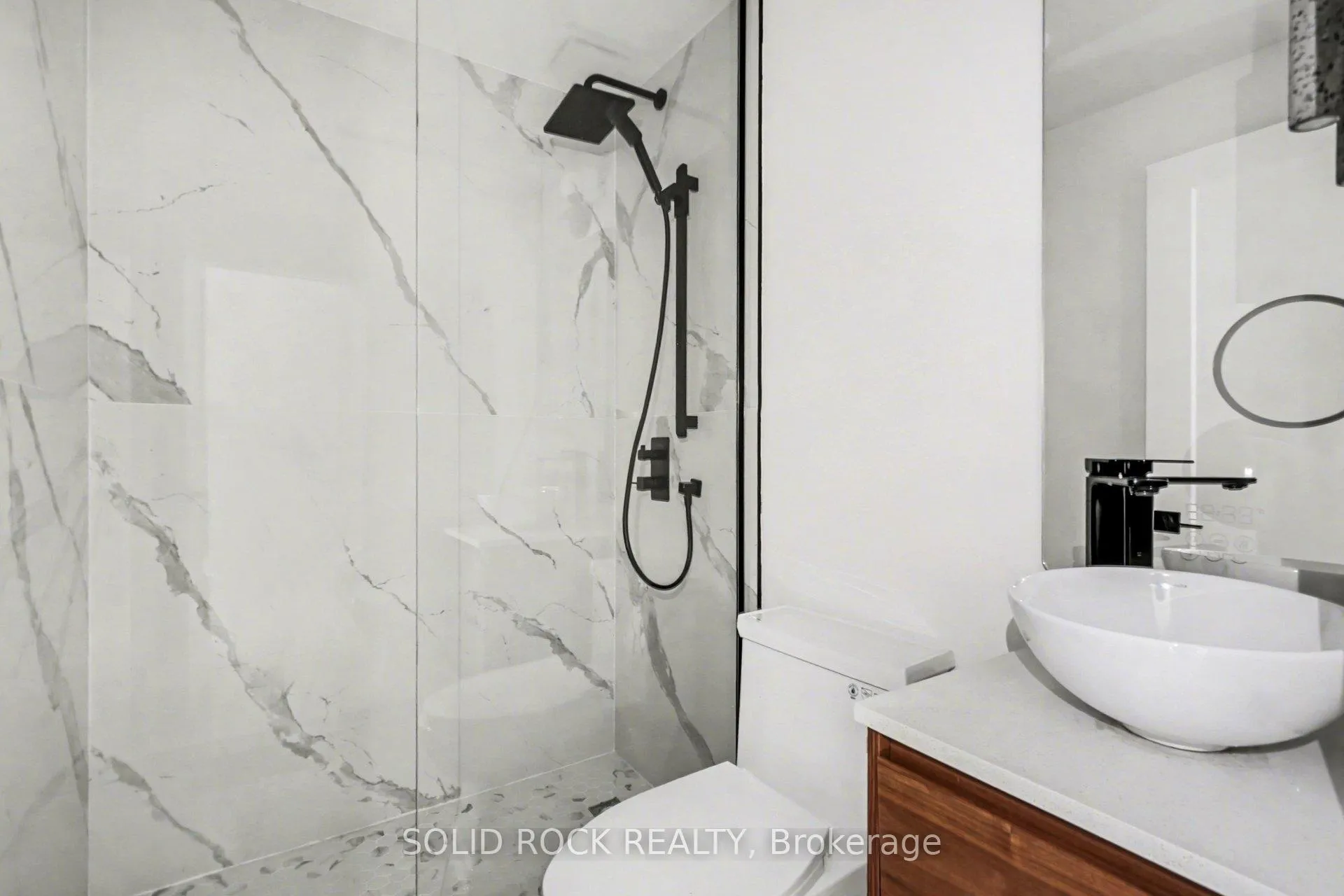 Photo 23 of 826 Alpine Avenue, Ottawa, Queensway Terrace North — HOMEH