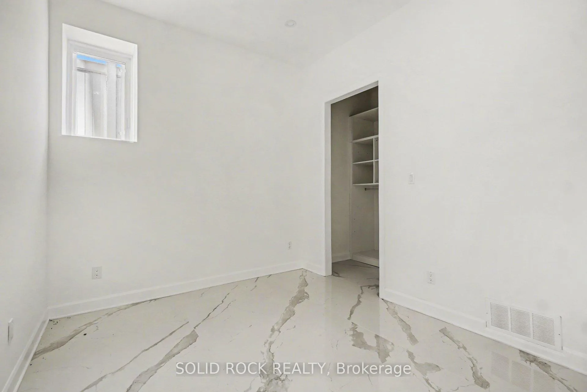 Photo 29 of 826 Alpine Avenue, Ottawa, Queensway Terrace North — HOMEH