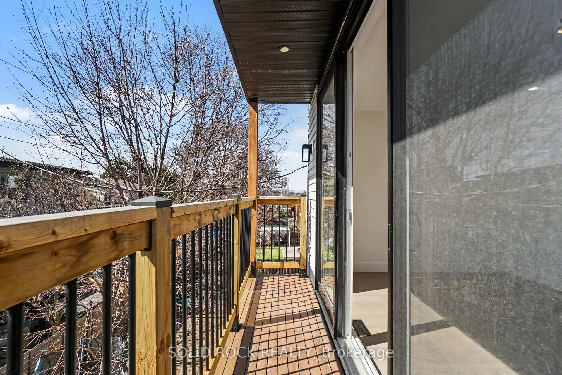 Photo 32 of 826 Alpine Avenue, Ottawa, Queensway Terrace North — HOMEH