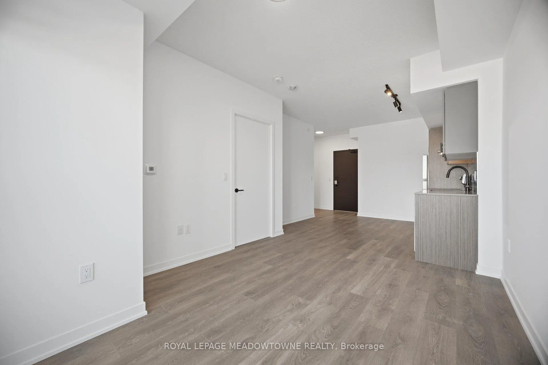 Photo 22 of Unit 429, 4878 Powers Common, Burlington, Alton — HOMEH
