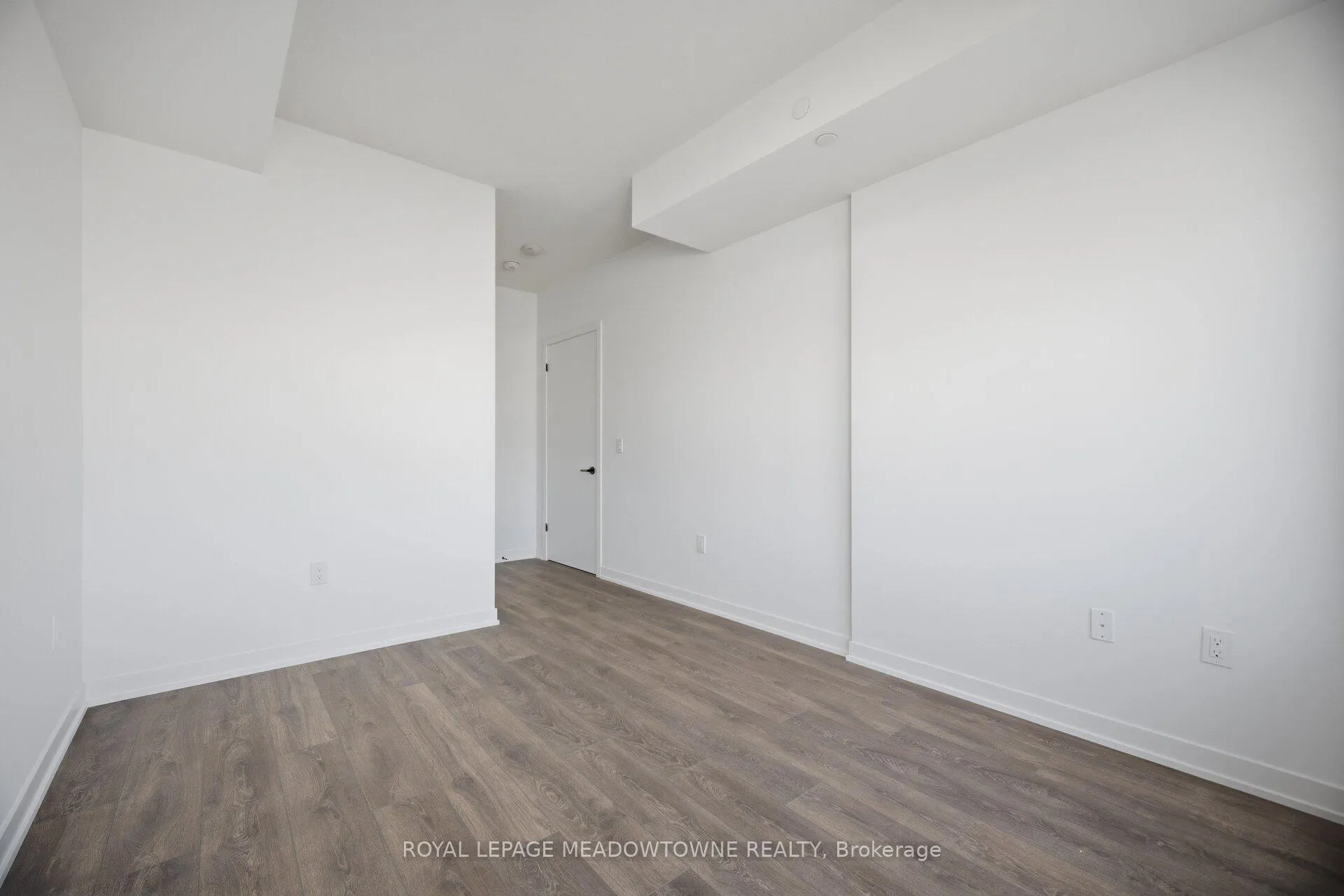 Photo 25 of Unit 429, 4878 Powers Common, Burlington, Alton — HOMEH