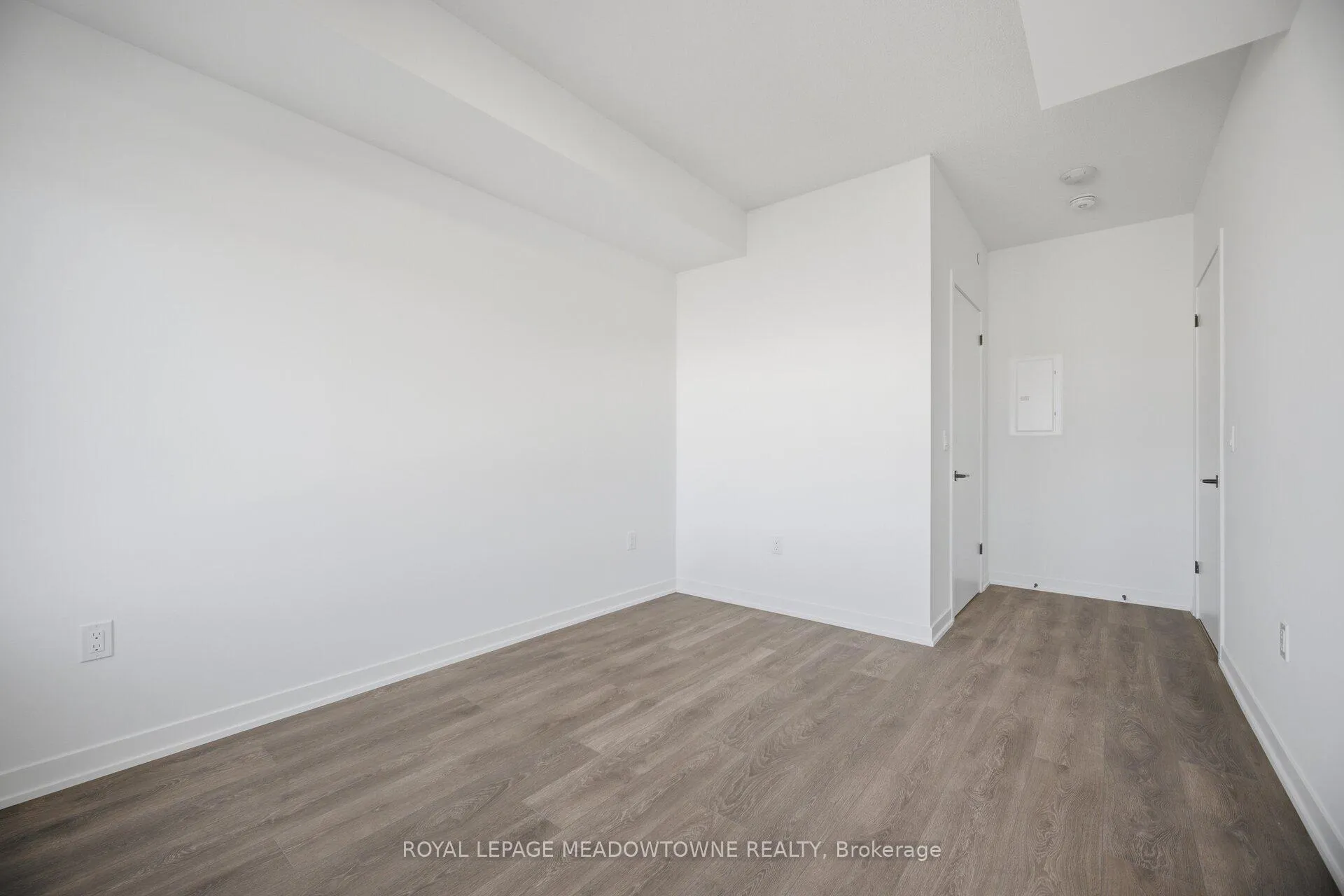 Photo 26 of Unit 429, 4878 Powers Common, Burlington, Alton — HOMEH