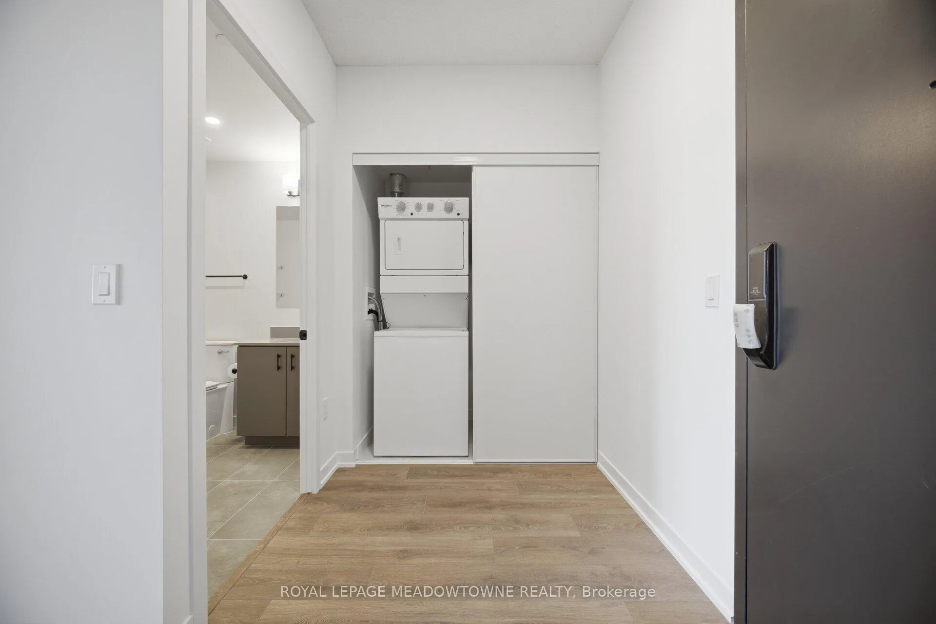 Photo 31 of Unit 429, 4878 Powers Common, Burlington, Alton — HOMEH