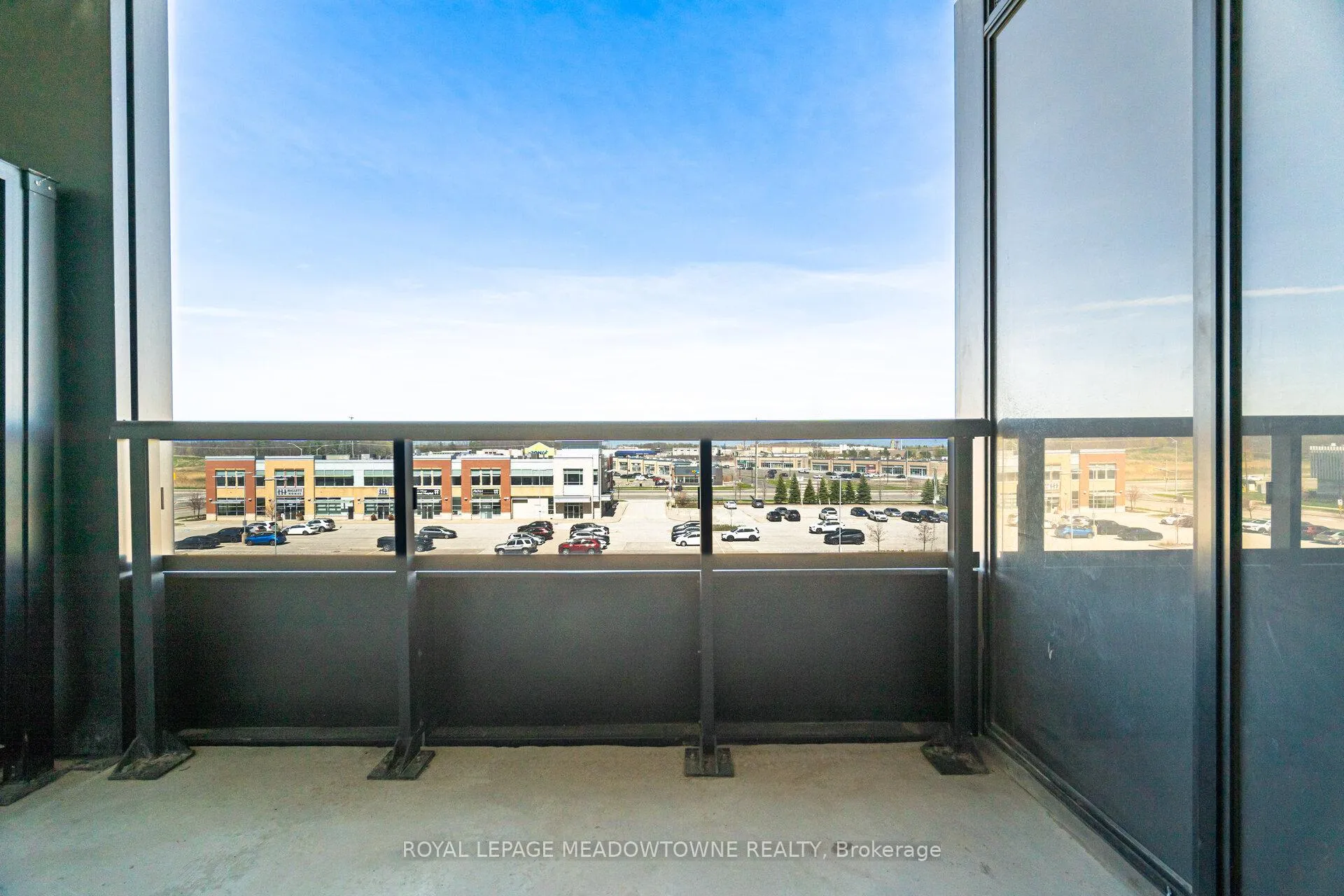 Photo 33 of Unit 429, 4878 Powers Common, Burlington, Alton — HOMEH