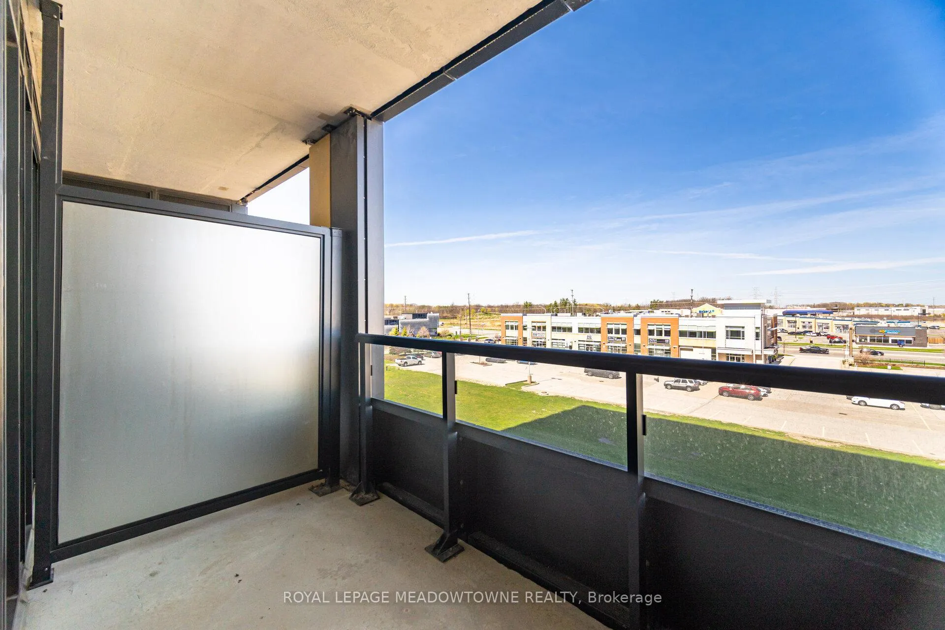 Photo 35 of Unit 429, 4878 Powers Common, Burlington, Alton — HOMEH