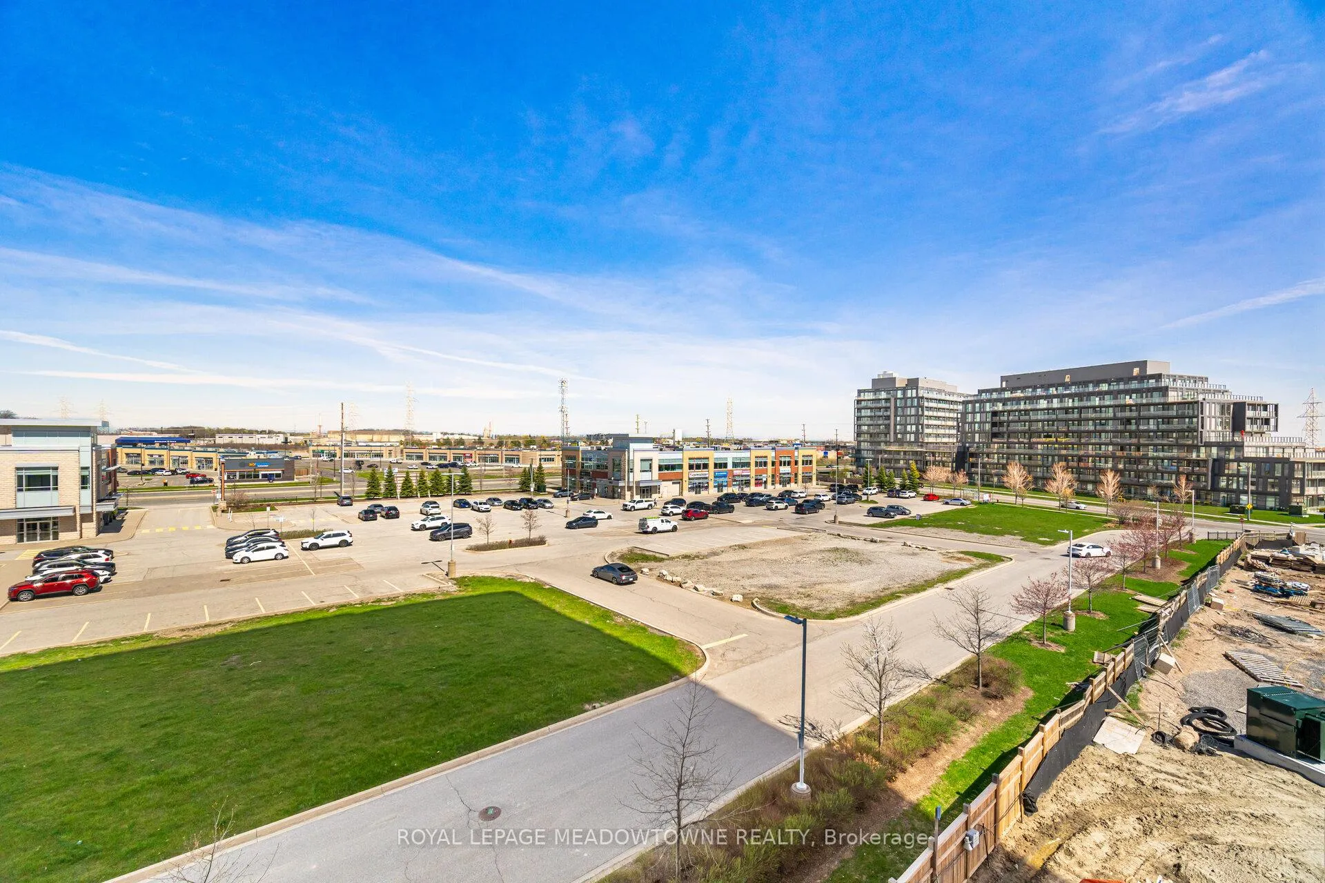 Photo 36 of Unit 429, 4878 Powers Common, Burlington, Alton — HOMEH