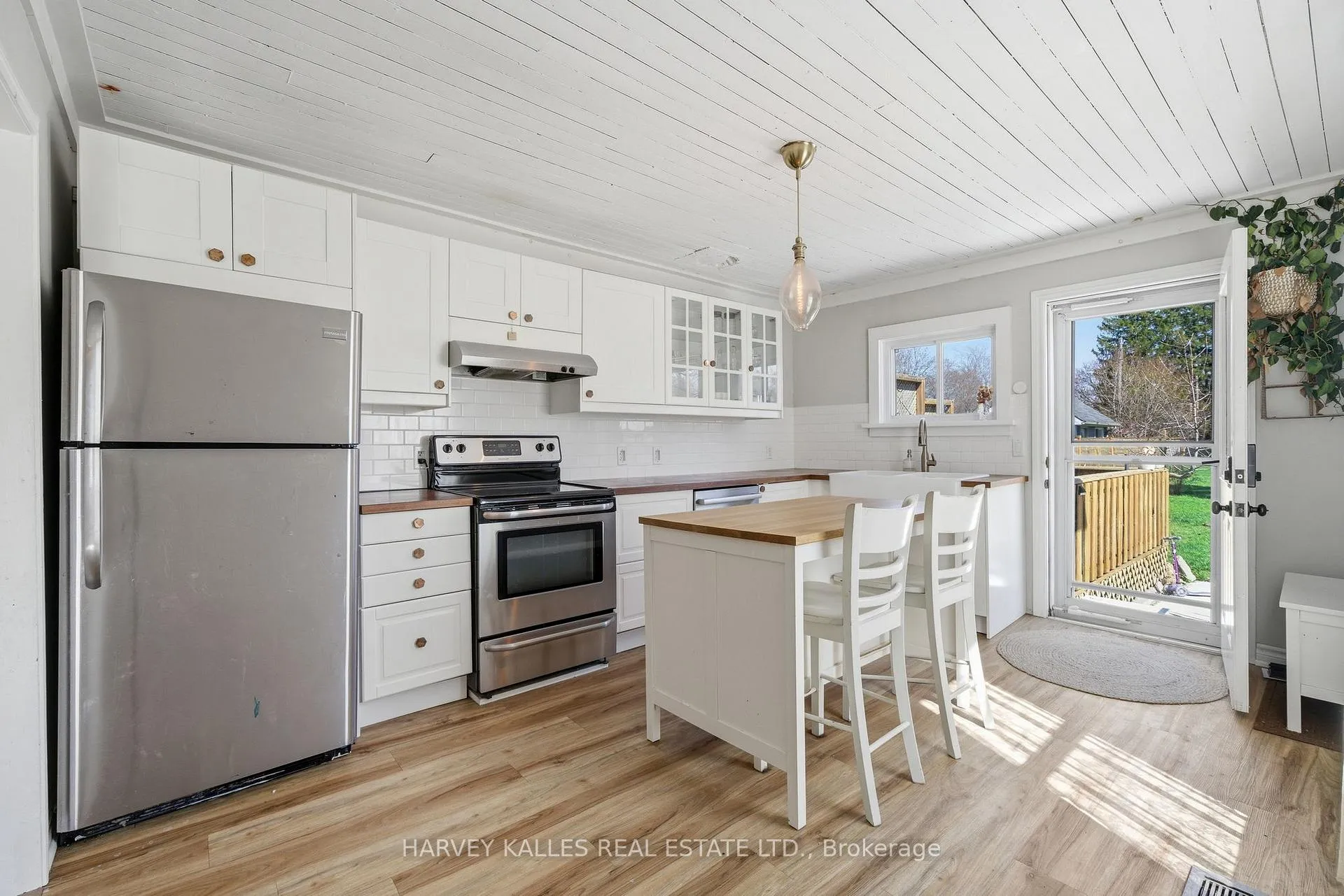Photo 19 of 7-9 Spring Street, Prince Edward County, Picton Ward — HOMEH