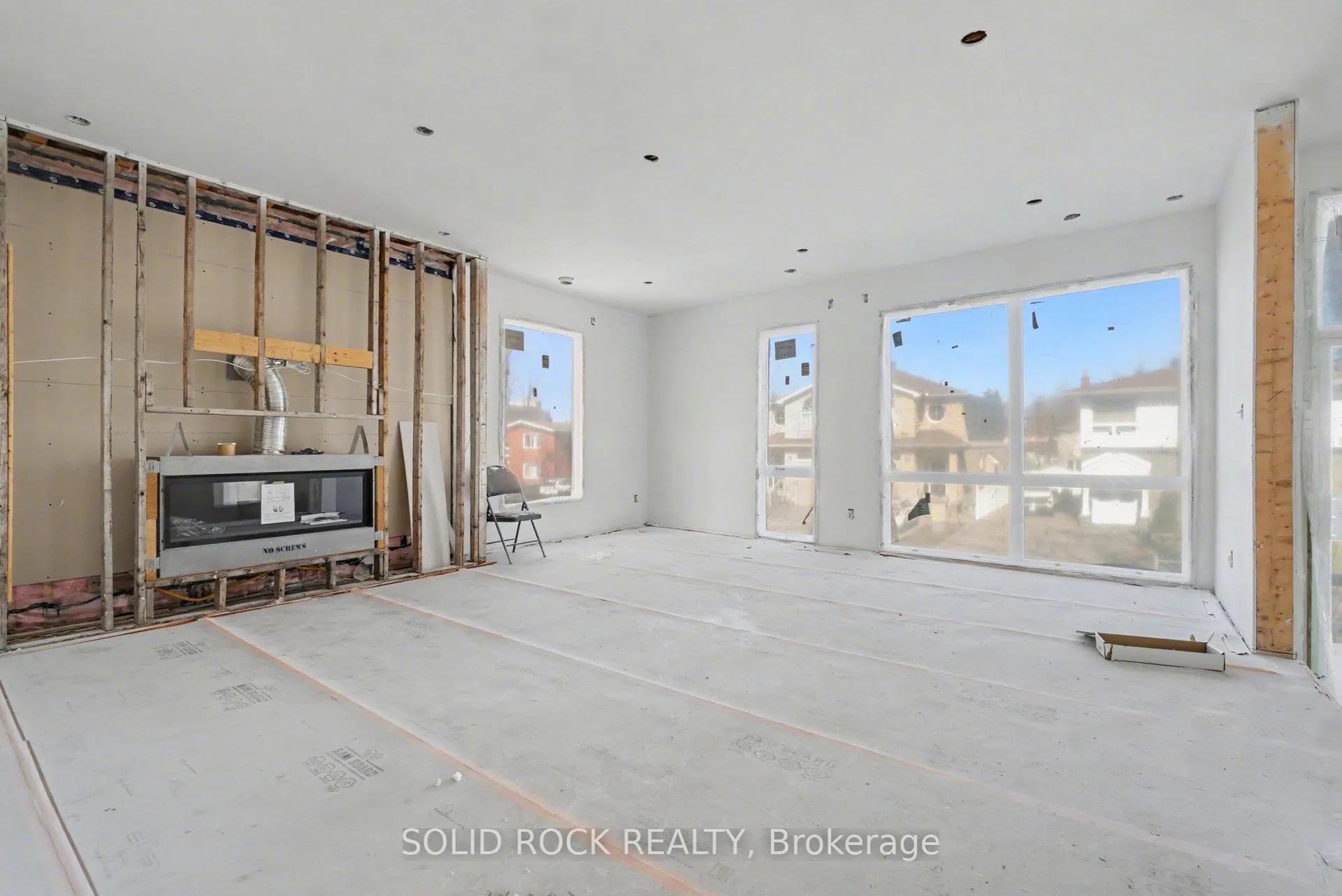 Photo 3 of 830 Alpine Avenue, Ottawa, Queensway Terrace North — HOMEH