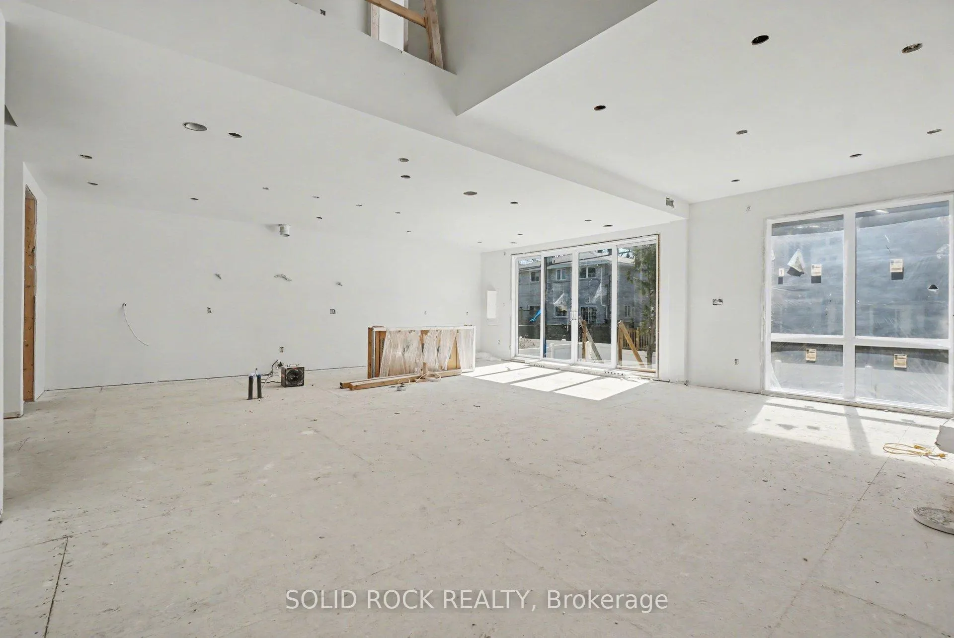 Photo 13 of 830 Alpine Avenue, Ottawa, Queensway Terrace North — HOMEH