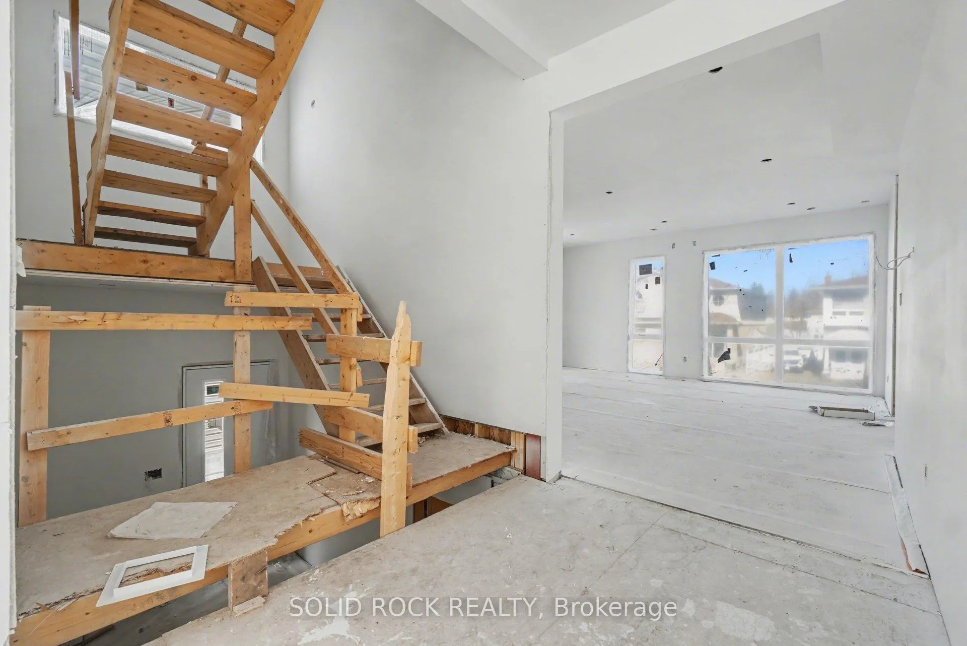 Photo 15 of 830 Alpine Avenue, Ottawa, Queensway Terrace North — HOMEH