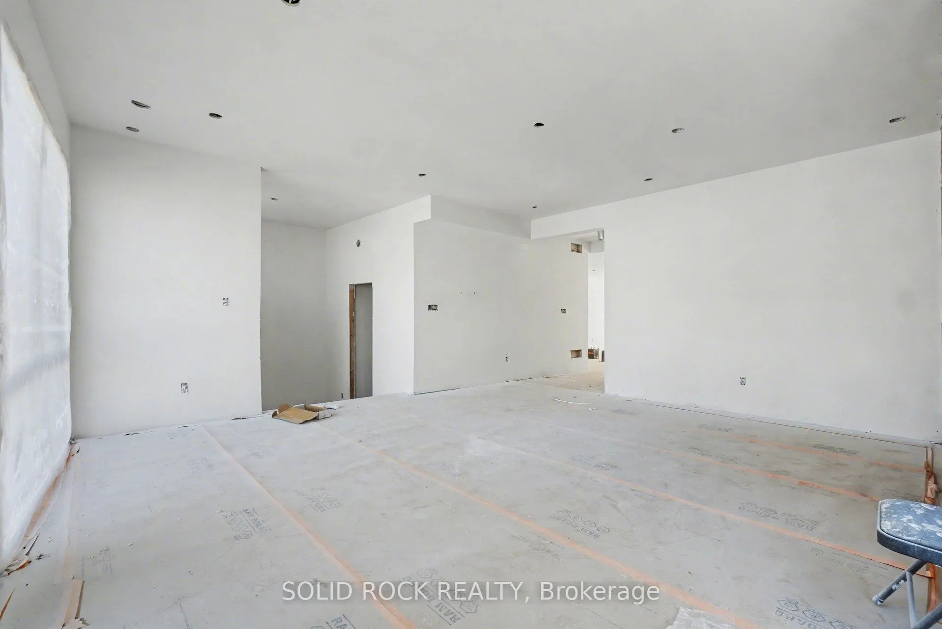 Photo 16 of 830 Alpine Avenue, Ottawa, Queensway Terrace North — HOMEH