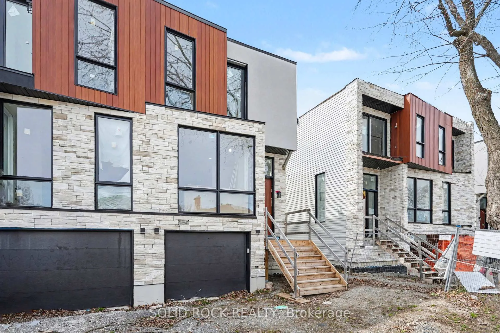Photo of 838 Alpine Avenue