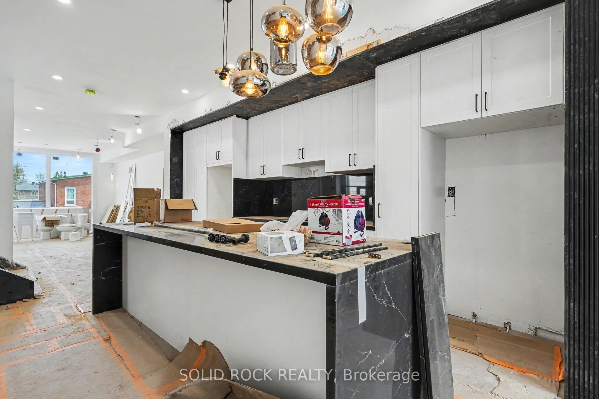 Photo 7 of 838 Alpine Avenue, Ottawa, Queensway Terrace North — HOMEH