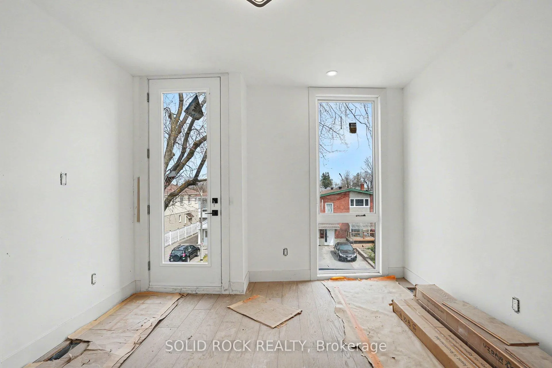 Photo 18 of 838 Alpine Avenue, Ottawa, Queensway Terrace North — HOMEH