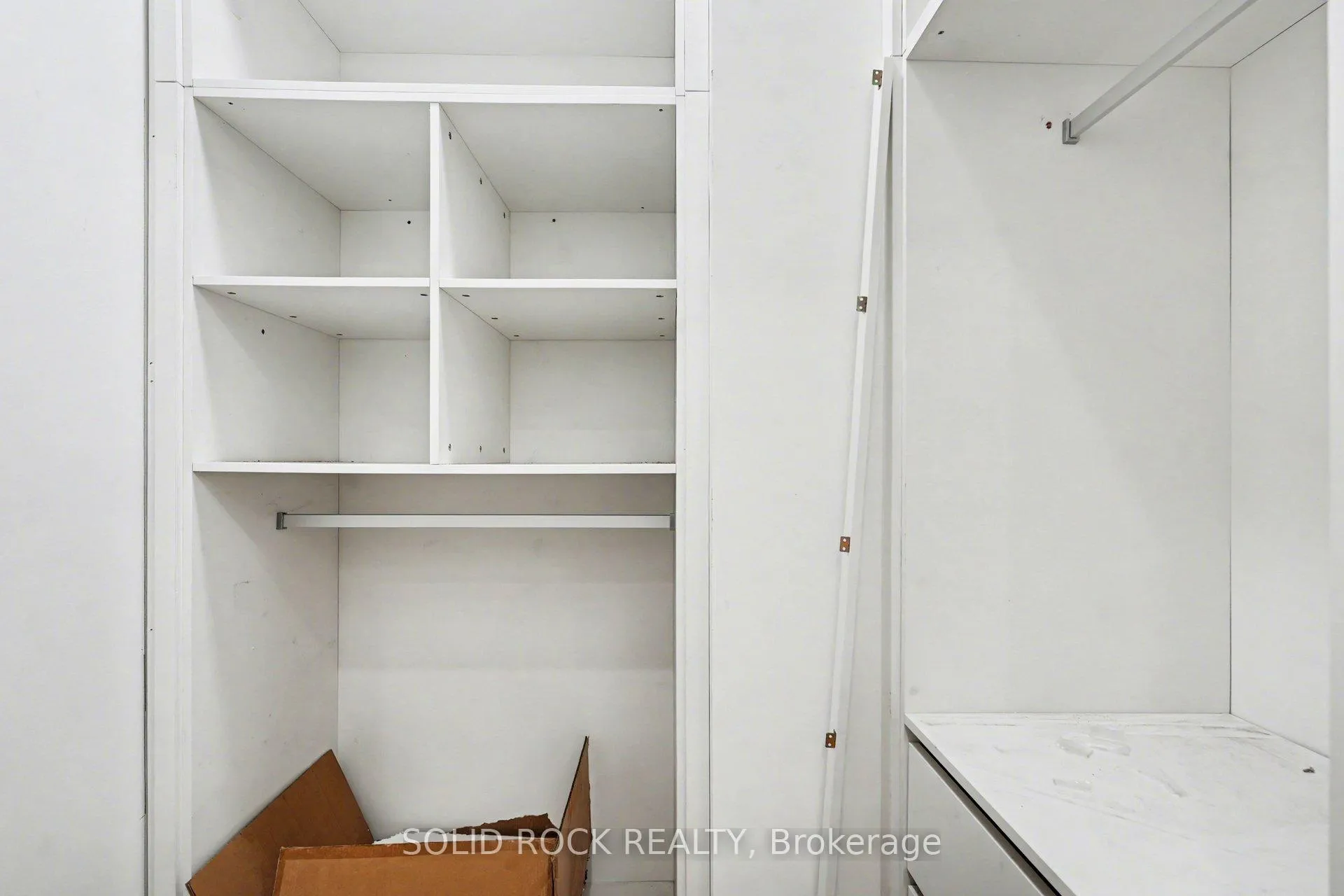 Photo 22 of 838 Alpine Avenue, Ottawa, Queensway Terrace North — HOMEH