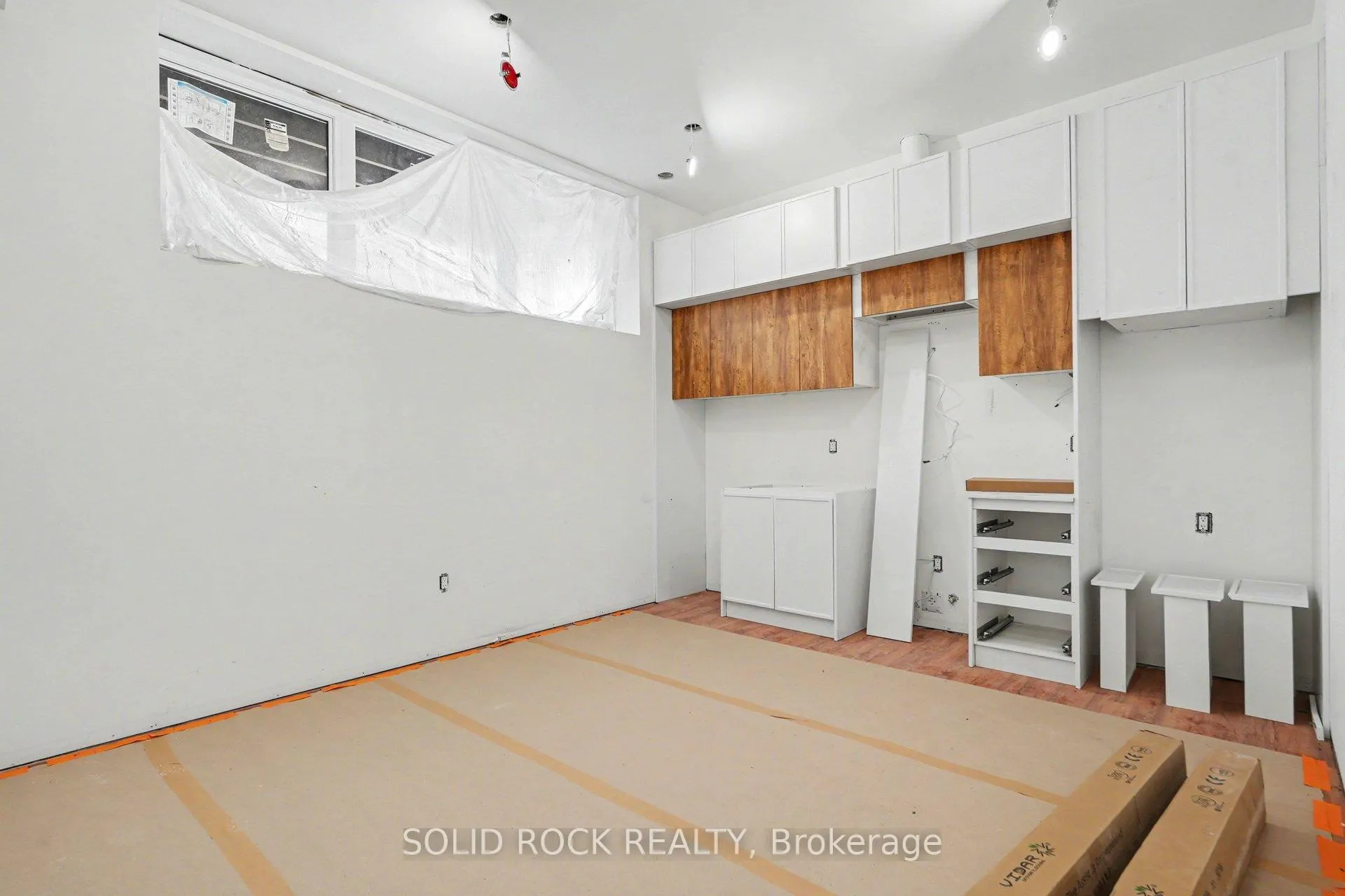 Photo 23 of 838 Alpine Avenue, Ottawa, Queensway Terrace North — HOMEH