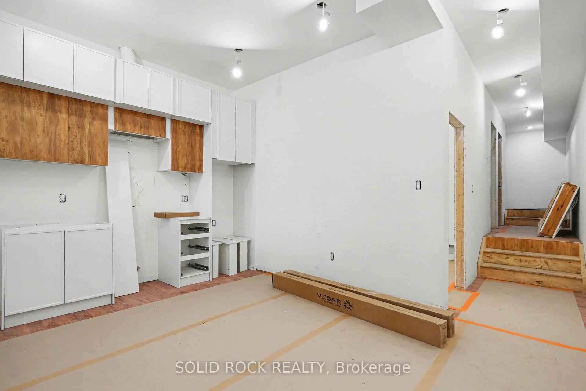 Photo 24 of 838 Alpine Avenue, Ottawa, Queensway Terrace North — HOMEH