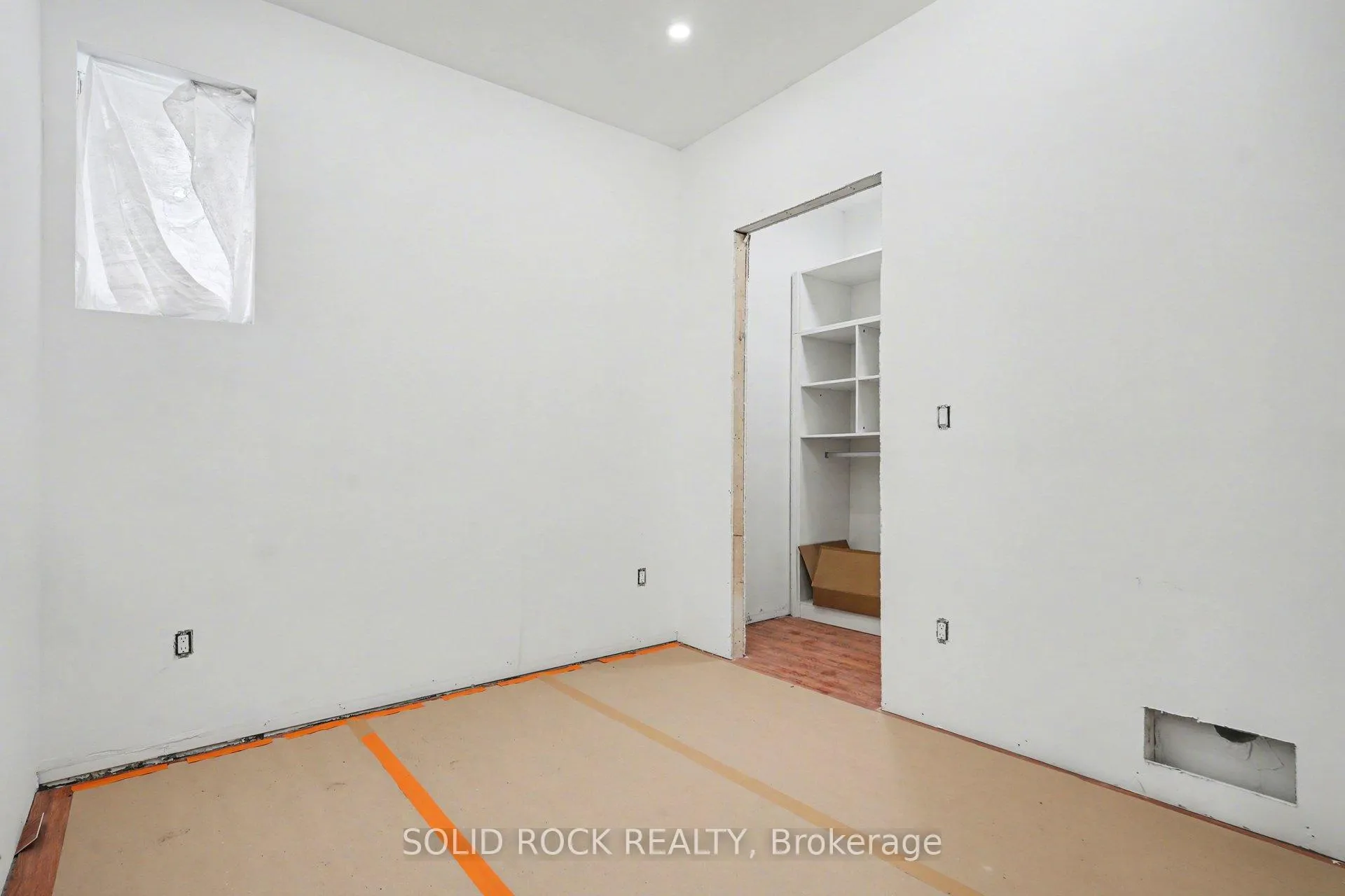 Photo 25 of 838 Alpine Avenue, Ottawa, Queensway Terrace North — HOMEH