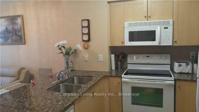 Photo 4 of Unit 1007, 50 Disera Drive, Vaughan, Beverley Glen — HOMEH