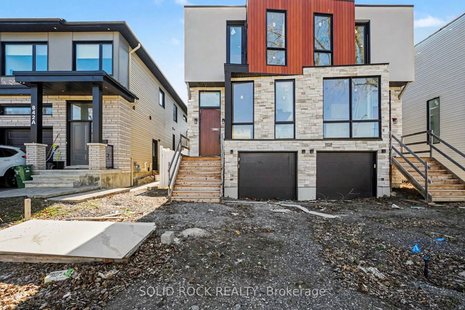 Photo of 840 Alpine Avenue
