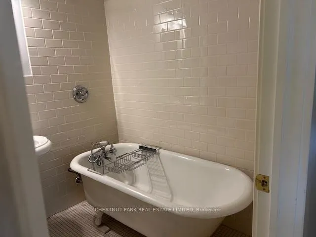 Photo 22 of Unit Main, 662 Broadview Avenue, Toronto, North Riverdale — HOMEH