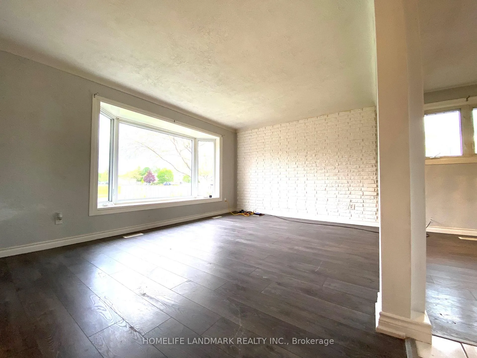 Photo 7 of 6986 Centennial Street, Niagara Falls, Arad/Fallsview — HOMEH