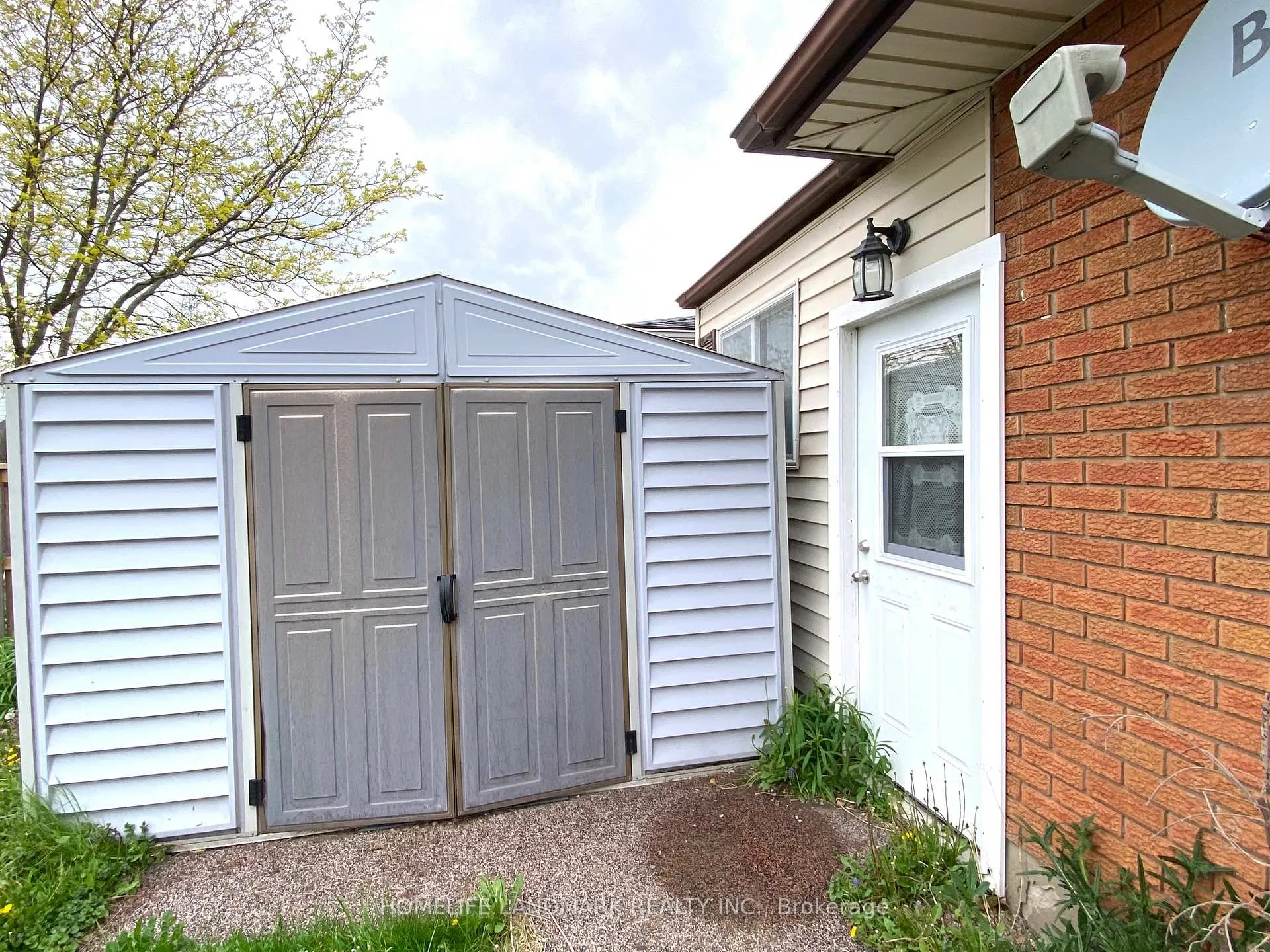 Photo 32 of 6986 Centennial Street, Niagara Falls, Arad/Fallsview — HOMEH