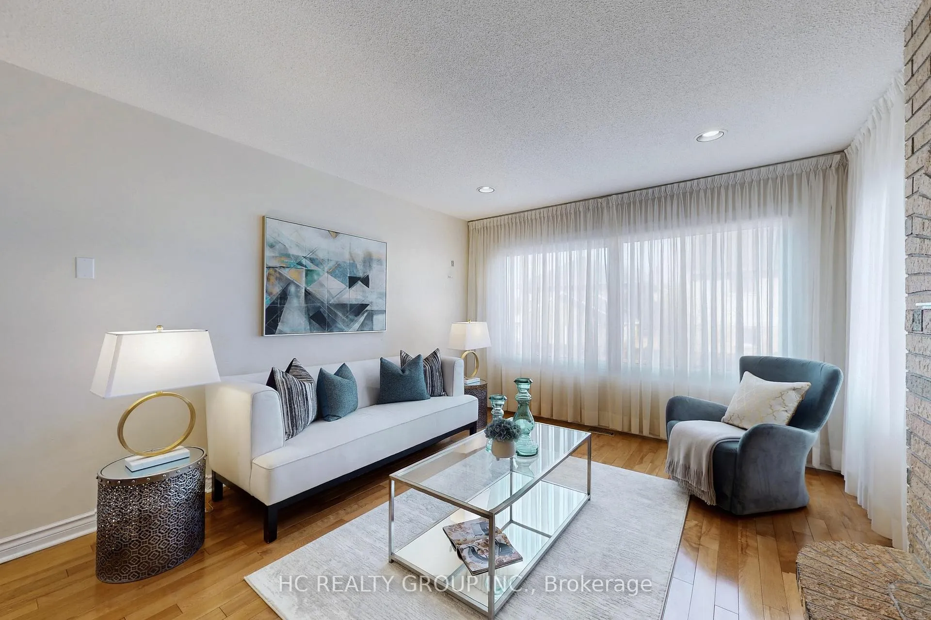 Photo 9 of 1 Atwood Court, Markham, Thornlea — HOMEH